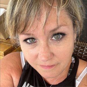 Meet your Posher, Danni-lynn